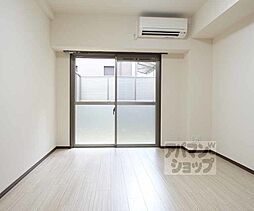 ディアネス西院 103 1階1Kのリビング/ダイニング