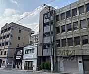 丸太町駅より徒歩4分 3階 築28年8ヶ月の賃貸物件