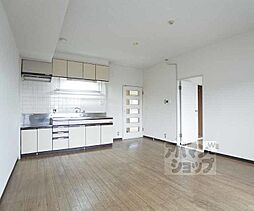 阪急京都本線 桂駅 徒歩22分の賃貸マンション 3階2LDKのリビング/ダイニング