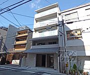 烏丸御池駅より徒歩7分 4階 築4年10ヶ月の賃貸物件