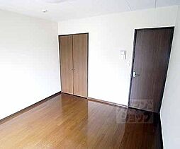 プレジール西ノ京 203 2階1Kのリビング/ダイニング