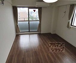 ワンモアハート円町 701 7階1Kのリビング/ダイニング