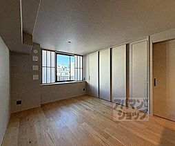 京都地下鉄東西線 京都市役所前駅 徒歩5分の賃貸マンション 4階3LDKのリビング/ダイニング