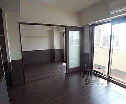 テッケルテスラ 406 4階1LDKのリビング/ダイニング