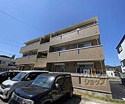 ストラーダ 3階 築18年2ヶ月の賃貸物件