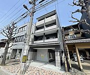 二条城前駅より徒歩2分 3階 築1年9ヶ月の賃貸物件