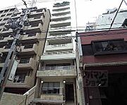 五条駅より徒歩2分 築18年3ヶ月 12階建の賃貸物件