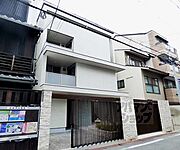 烏丸駅より徒歩5分 1階 築8年2ヶ月の賃貸物件