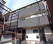西院駅より徒歩10分 築19年5ヶ月 3階建の賃貸物件