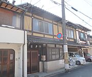 西大路駅より徒歩10分 築100年2ヶ月の賃貸物件