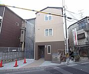 シルキーハウス 3階 築9年8ヶ月の賃貸物件