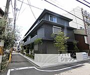 二条駅より徒歩8分 1階 築2年2ヶ月の賃貸物件