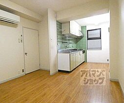 京阪本線 神宮丸太町駅 徒歩20分の賃貸マンション 4階2LDKのリビング/ダイニング