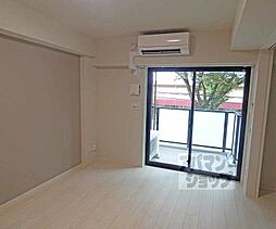 叡山電鉄叡山本線 茶山・京都芸術大学駅 徒歩12分の賃貸マンション 1階3LDKのリビング/ダイニング