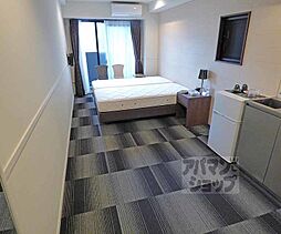 京都市営烏丸線 烏丸御池駅 徒歩8分の賃貸マンション 4階ワンルームのリビング/ダイニング