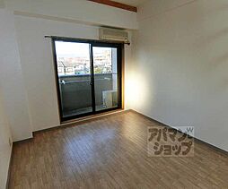 JR山陰本線 二条駅 徒歩7分の賃貸マンション 4階1Kのリビング/ダイニング