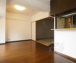 京阪本線 神宮丸太町駅 徒歩8分の賃貸マンション 3階3LDKのリビング/ダイニング