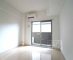 スワンズ京都大将軍 211 2階1Kのリビング/ダイニング