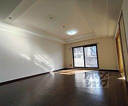 阪急京都本線 西院駅 徒歩7分の賃貸マンション 2階4LDKのリビング/ダイニング