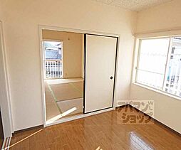 叡山電鉄鞍馬線 八幡前駅 徒歩5分の賃貸アパート 2階2DKのリビング/ダイニング