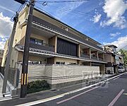 丸太町駅より徒歩4分 2階 築14年10ヶ月の賃貸物件