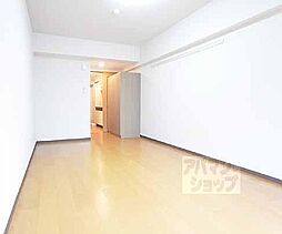 京都市営烏丸線 北大路駅 徒歩14分の賃貸マンション 4階1Kのリビング/ダイニング