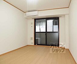 阪急京都本線 西院駅 徒歩4分の賃貸マンション 2階1Kのリビング/ダイニング