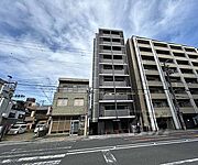 二条駅より徒歩7分 3階 築2年1ヶ月の賃貸物件