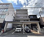 烏丸御池駅より徒歩7分 3階 築18年5ヶ月の賃貸物件