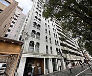 烏丸御池駅より徒歩8分 4階 築52年6ヶ月の賃貸物件