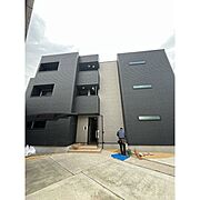 清水駅より徒歩3分 新築 3階建の賃貸物件