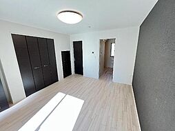 シルキーII 1階1Kのリビング/ダイニング