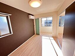 シルキーII 2階1LDKのリビング/ダイニング