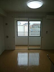 カ−サ・プリムラ 202 2階1LDKのリビング/ダイニング