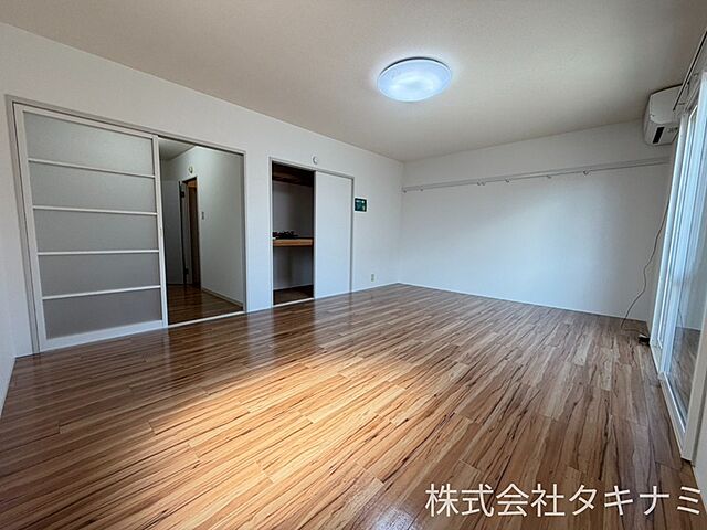 寝室