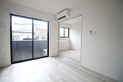 BRAVE BASE長府侍町 205 2階1LDKのリビング/ダイニング