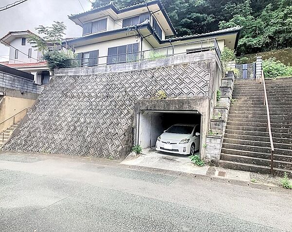 外観：335000031131