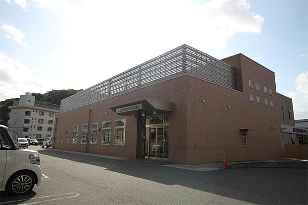 西中国信用金庫一の宮支店(293m)