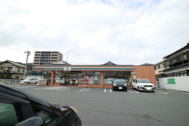 セブンイレブン 長府侍町店（821m）