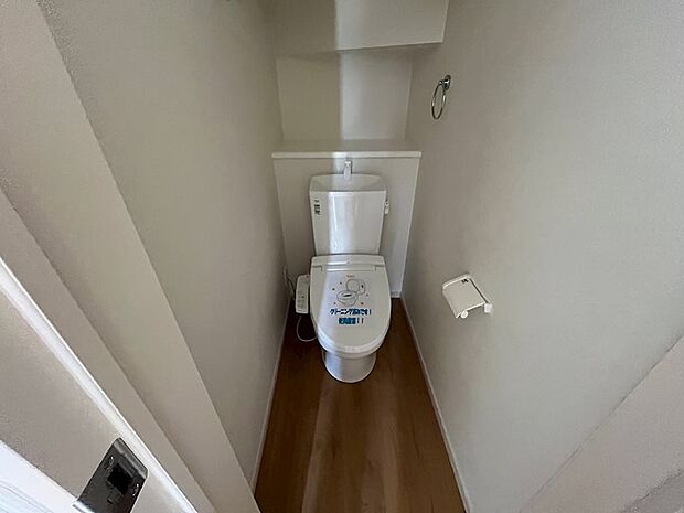 温水洗浄便座の1Fトイレ