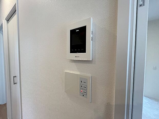 TVモニターつきインターホンで防犯面も安心