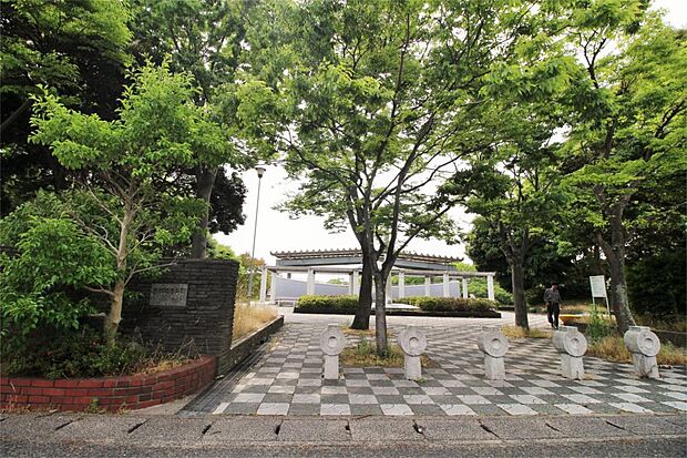 秋根記念公園（2177m）