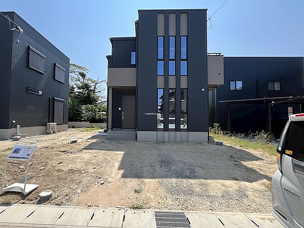 外構は未完成です