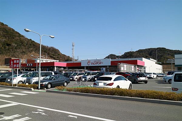 周辺を拡大表示