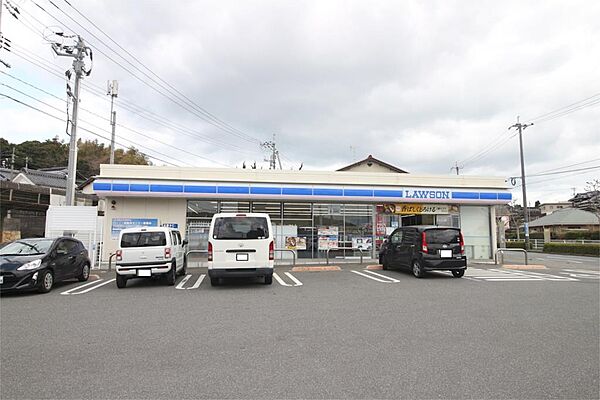 ローソン 下関垢田町一丁目店（553m）
