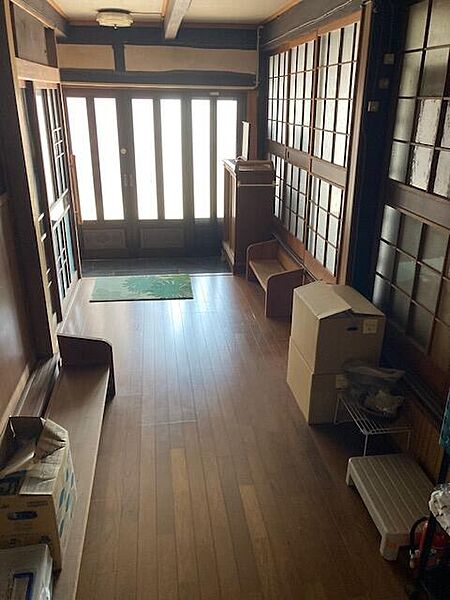 玄関