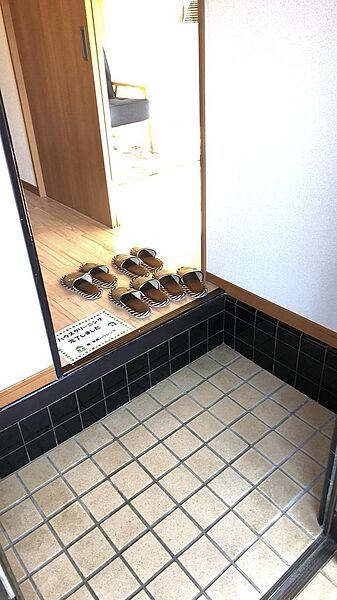 detached 茨城県守谷市本町907-6

地図を見る