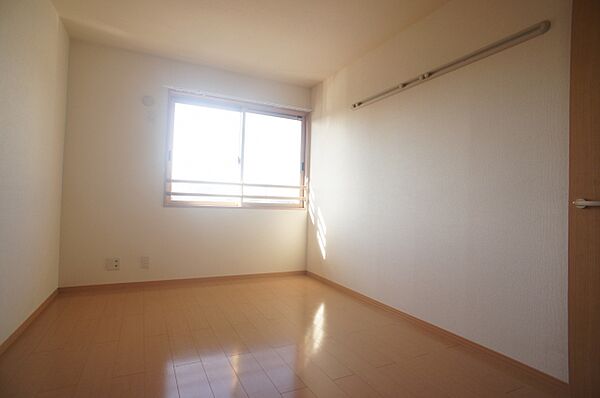 apartment 茨城県坂東市沓掛1348
沓掛の賃貸情報を見る
物件地図