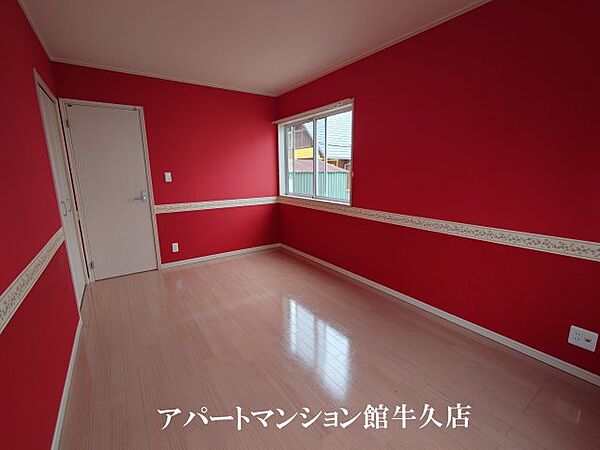 detached 茨城県牛久市上柏田3丁目28-3
上柏田の賃貸情報を見る
物件地図