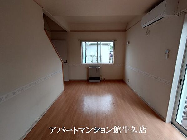 detached 茨城県牛久市上柏田3丁目28-3
上柏田の賃貸情報を見る
物件地図
